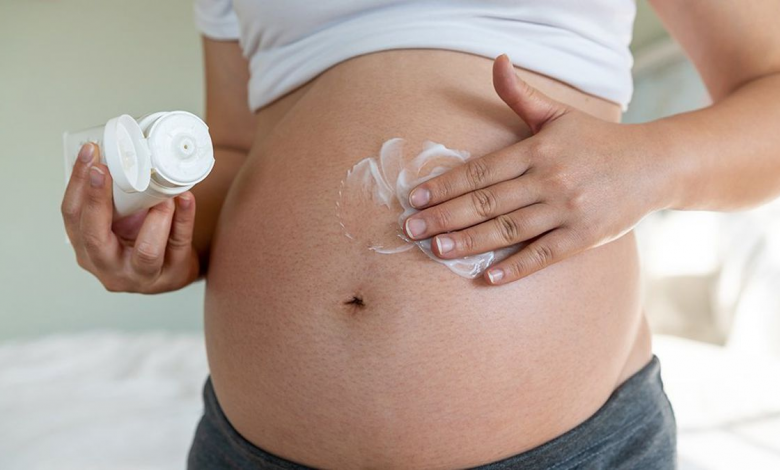 Best Stretch Mark Cream to Remove and Prevent Scarring in 2021
